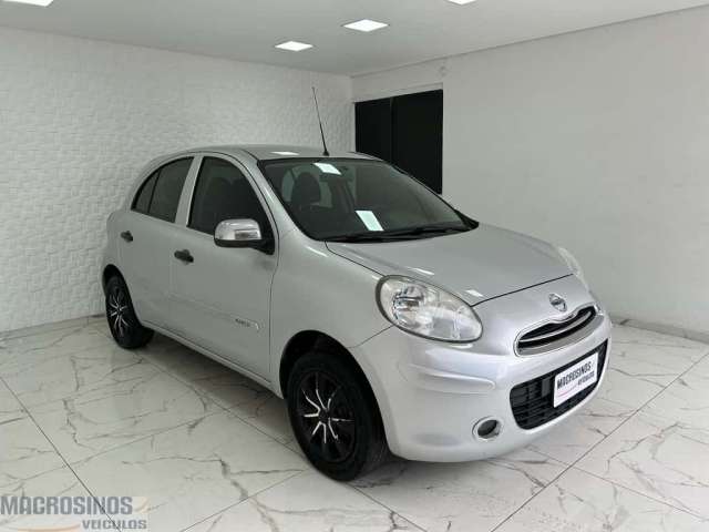 Nissan March S 1.0 completo - Prata - 2012/2013