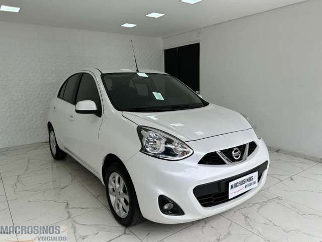 Nissan March SV 1.6 completo - Branca - 2019/2019