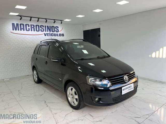 Volkswagen SpaceFox 1.6 Trend Total Flex 8V 5p  - Preta - 2011/2012