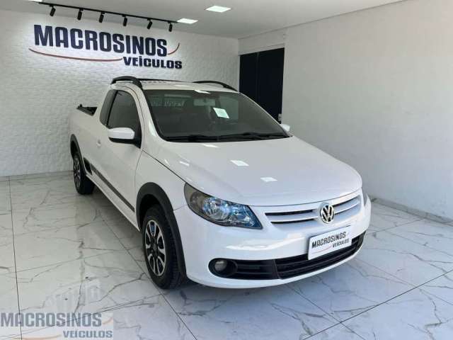 Volkswagen Saveiro 1.6 CE TROOPER - Branca - 2011/2012