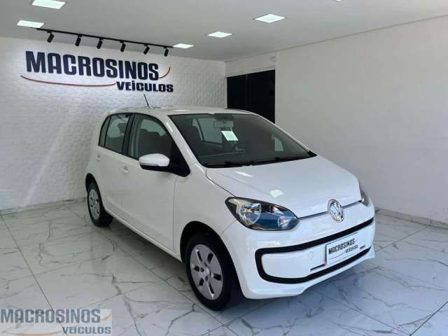 Volkswagen Up 1.0 automático - Branca - 2014/2015