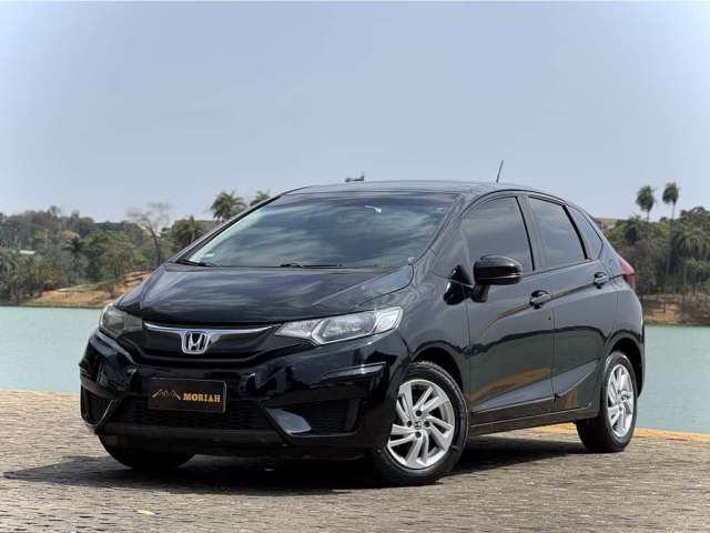 HONDA FIT 1.5 DX 16V 4P