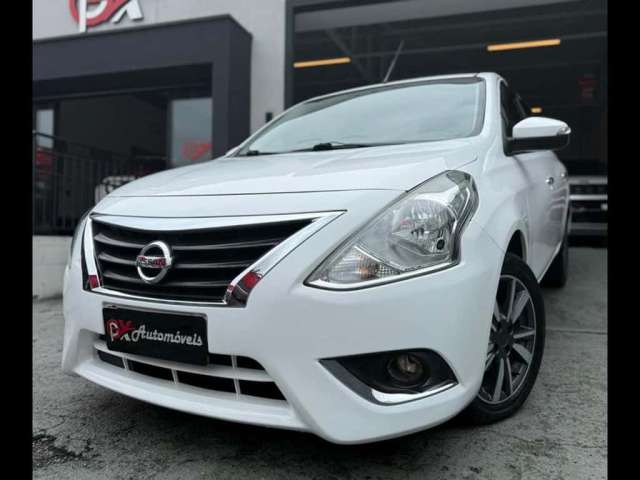 NISSAN VERSA 16SL CVT 2020