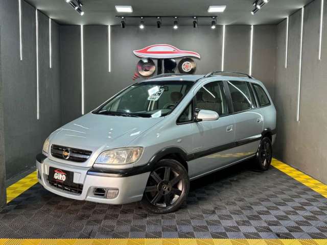 Chevrolet Zafira ELegance 2.0 Aut - Prata - 2012/2012