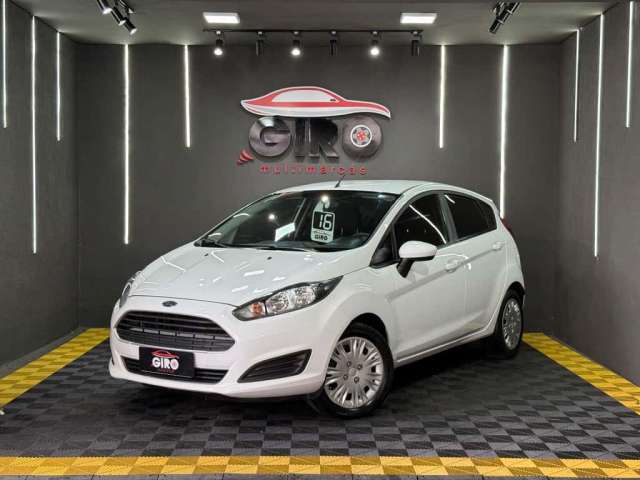 Ford Fiesta 1.5 16V Flex Mec. 5p  - Branca - 2015/2016