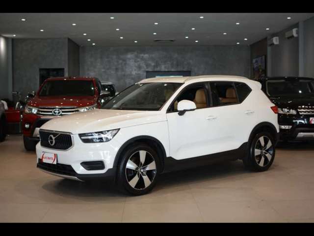 VOLVO XC40 2.0 T5 GASOLINA MOMENTUM AWD GEARTRONIC