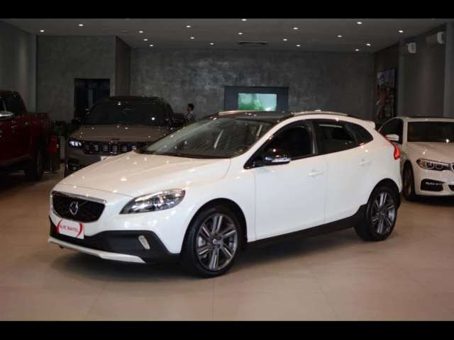 VOLVO V40 2.0 T5 CROSS COUNTRY AWD TURBO GASOLINA 4P AUTOMÁTICO