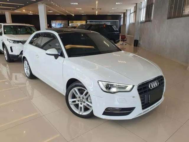 Audi A3 Sport 1.8 com Teto Solar - Branca - 2013/2013