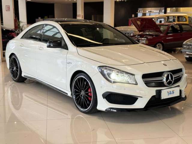 Mercedes-Benz Cla 45 AMG M.BENZ I/ CLA45AMG4MATIC - Branca - 2014/2015