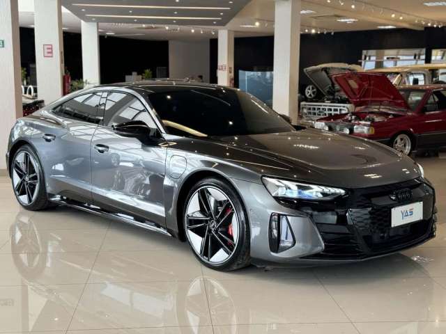 Audi RS E-TRON GT Quattro Aut. (Elétrico)  - Cinza - 2021/2022