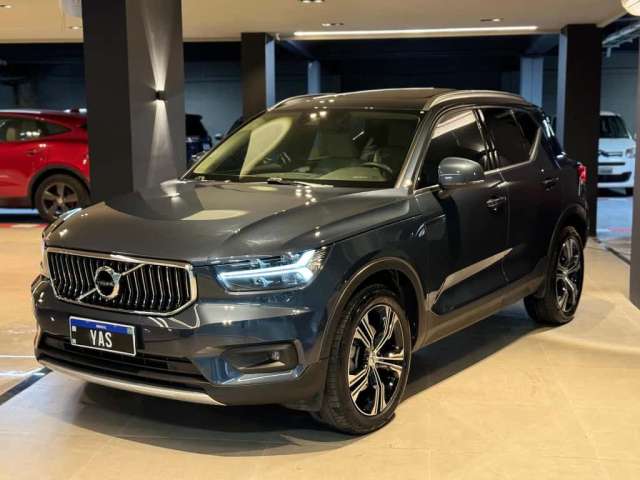 Volvo XC40 /  T4 INSCRIPT - Azul - 2020/2021