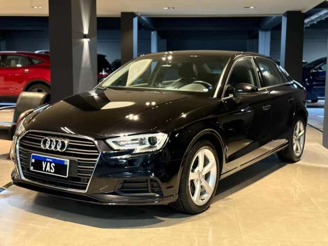 Audi A3 Sedan 1.4 TFSI Flex Tiptronic 4p  - Preta - 2018/2018