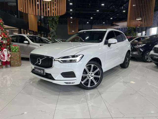 VOLVO XC60 2.0 T5 MOMENTUM AWD