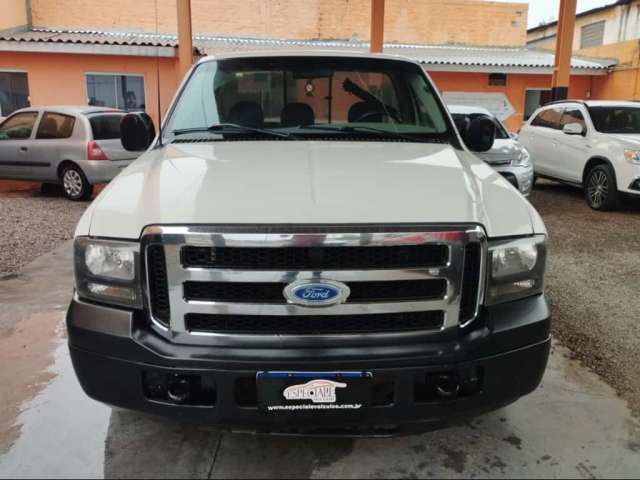 Ford F-250 3.9 XL 4X2 CS DIESEL 2P MANUAL