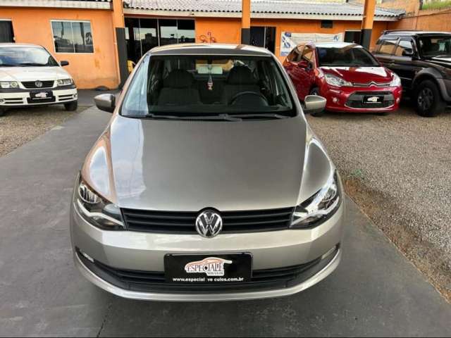 Volkswagen VOYAGE 1.0 MI CITY 8V FLEX 4P MANUAL