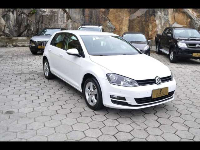 Volkswagen Golf COMFORTLINE TSI 1.4 AT - Branca - 2015/2015