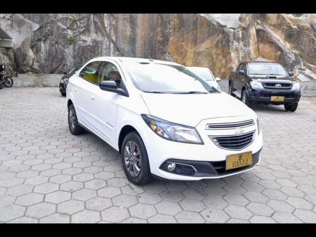 Chevrolet Prisma ADVANTAGE 1.4 AT  - Branca - 2015/2016