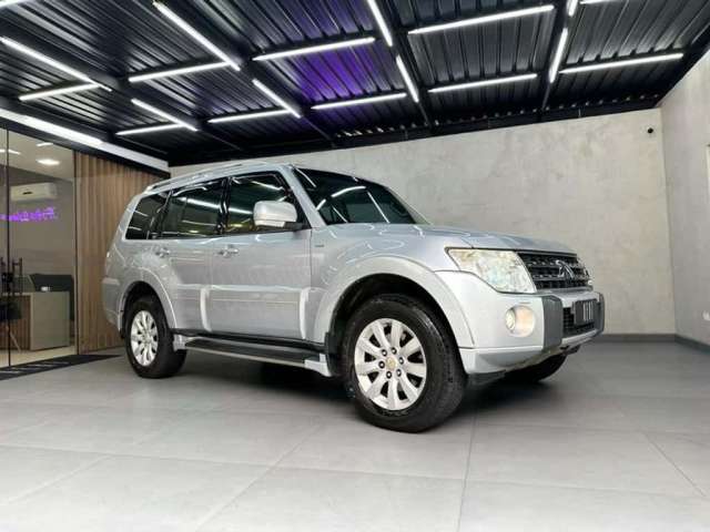 MITSUBISHI MMC PAJERO HPE 3.2 D 2011