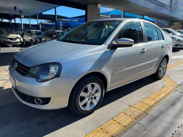 VW POLO SEDAN CONFORTLINE 1.6 FLEX 2013/2013 COMPLETO NOVO REVISADO IPVA PAGO FILE