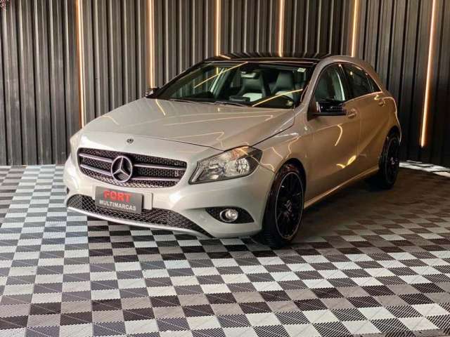 MERCEDES-BENZ A 200 1.6 TURBO URBAN 16V GASOLINA 4P AUT 2013