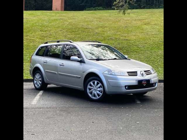 RENAULT MEGANE GRAND TOUR DYNAMIQUE 1.6 16V HI-FLEX MEC. 2012