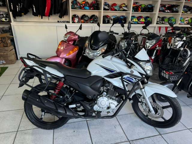 Yamaha Fazer 150 SED 2014 aceito troca, cartão e financiamento