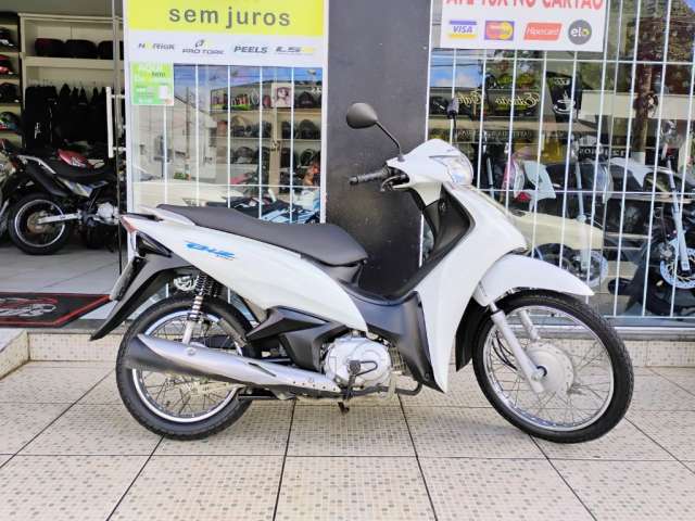 Honda Biz 110i 2021 baixa km, aceito troca e financiamento