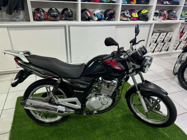 Suzuki GSR 150i 2012, revisada, aceito troca e financiamento