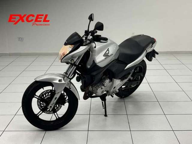 HONDA CB 300 2010