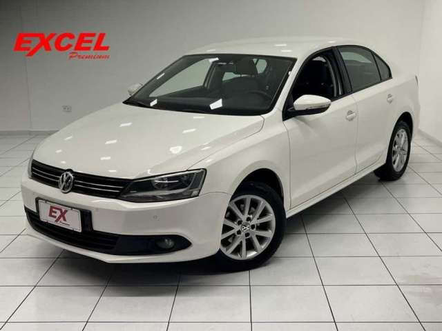 VOLKSWAGEN JETTA 2.0 COMFORTLINE FLEX 4P AUT 2013