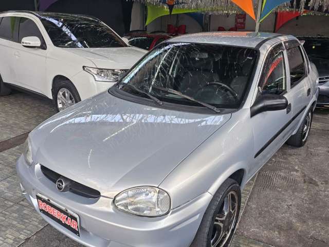 Corsa sedan 1.0 8V 2003