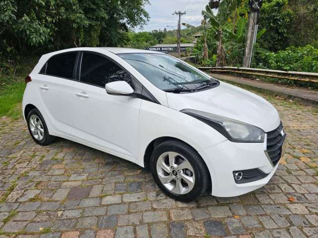 Hyundai HB20 1.0M COMFOR - Branca - 2015/2016