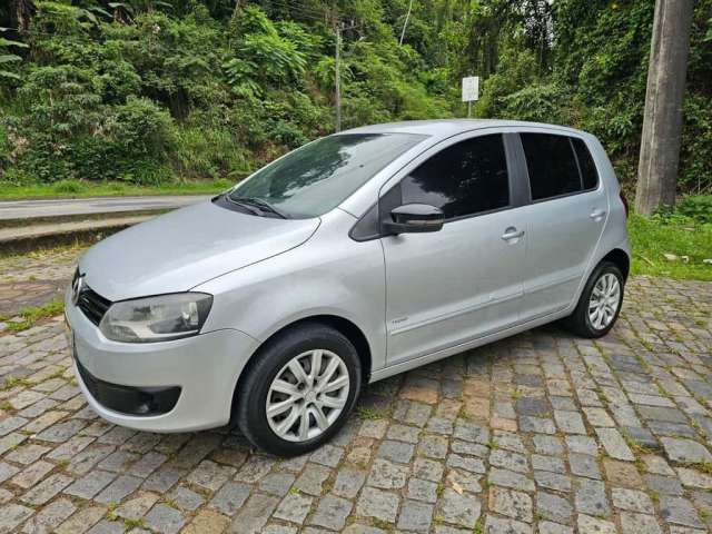 Volkswagen Fox 1.6 Mi Total Flex 8V 5p  - Prata - 2011/2011