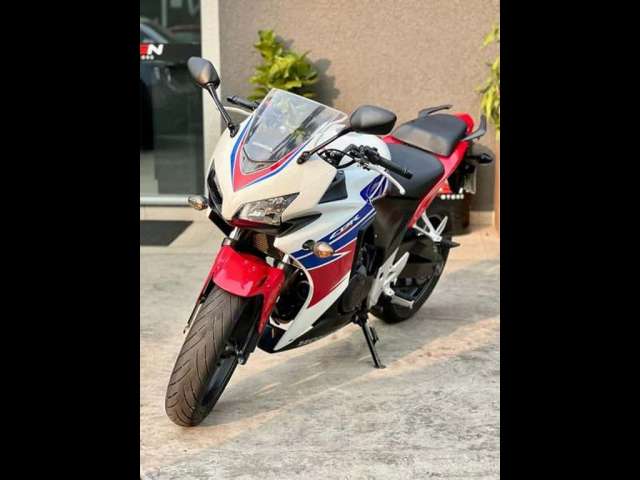  CBR 500 2015