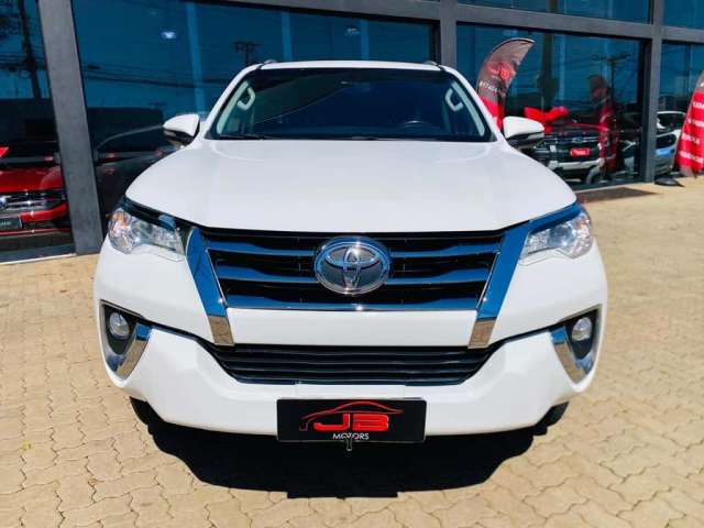 TOYOTA Hilux SW4 2.7 16V 4P SR FLEX AUTOMÁTICO