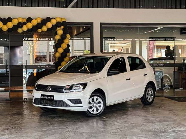 Volkswagen Gol 1.0 Mi Total Flex 12V 4p  - Branca - 2022/2023