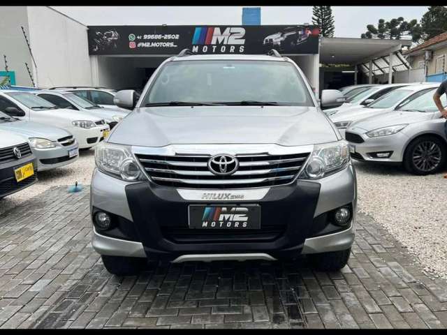 TOYOTA HILUX SW4 4X2SR 2015