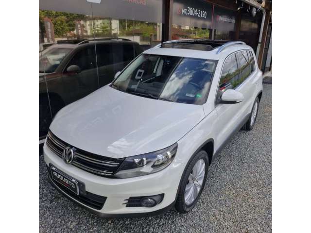 Volkswagen Tiguan /VW  2.0 TSI - Branca - 2015/2015