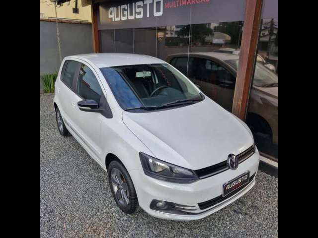 Volkswagen Fox Connect 1.6 Flex 8V 5p  - Branca - 2019/2019