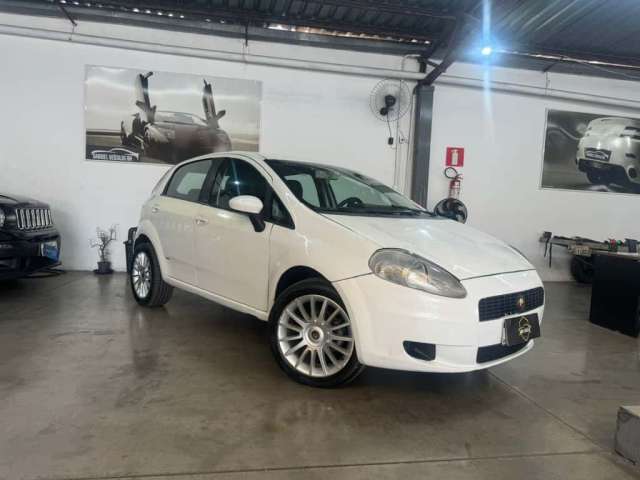 Fiat Punto 2011 1.6 essence 16v flex 4p manual