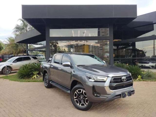 TOYOTA HILUX CD SRX A 4FD 2022