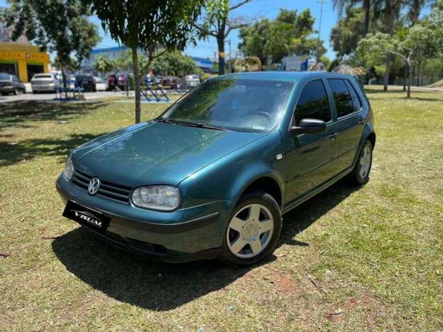 VOLKSWAGEN GOLF 2002