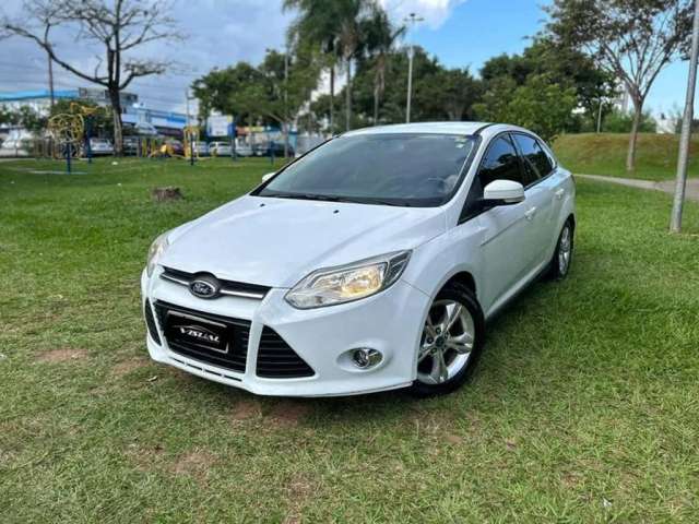 FORD FOCUS S AT 2.0 S 2015