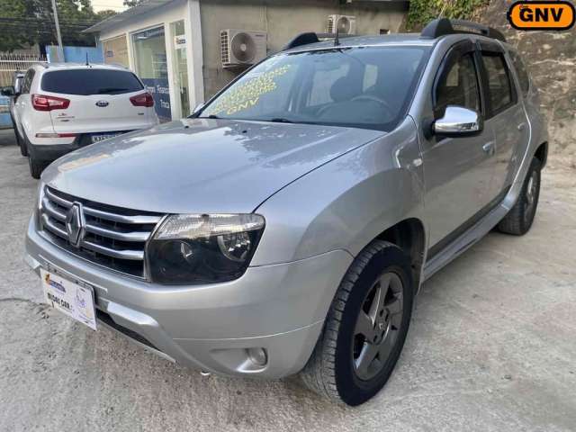 Renault Duster 2014 2.0 tech road 4x2 16v flex 4p automático