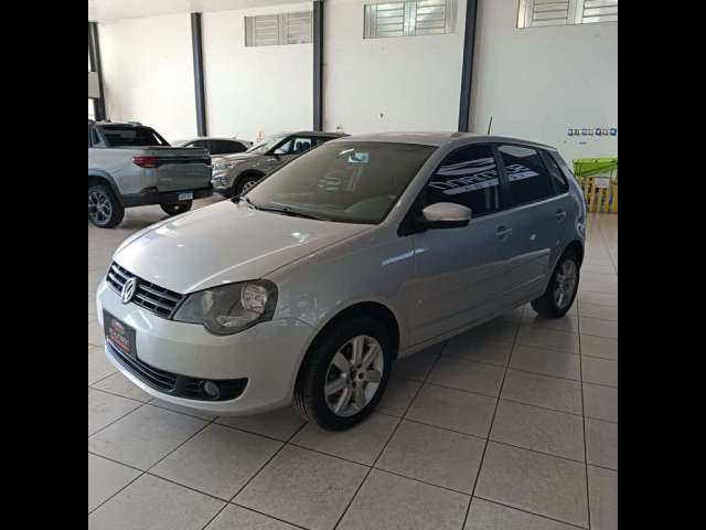 VOLKSWAGEN POLO 1.6 E-Flex 8V 5p