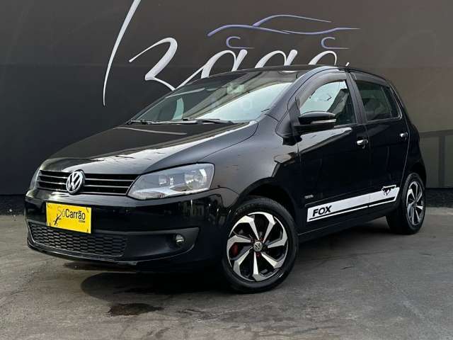 *VOLKSWAGEN FOX * 