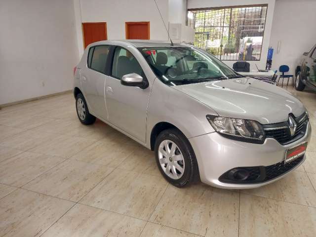 SANDERO 1.6 TOP