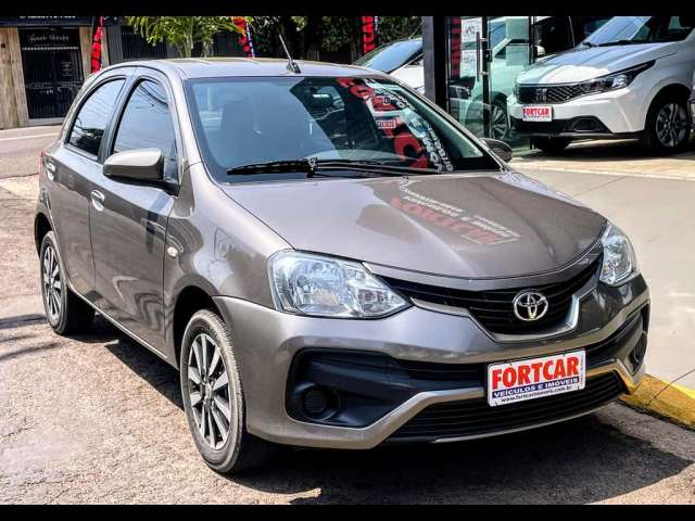 TOYOTA ETIOS 1.5 XS 16V 4P