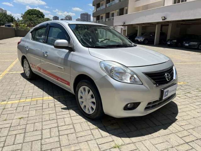 Nissan Versa 2014 1.6 sv 16v flex 4p manual