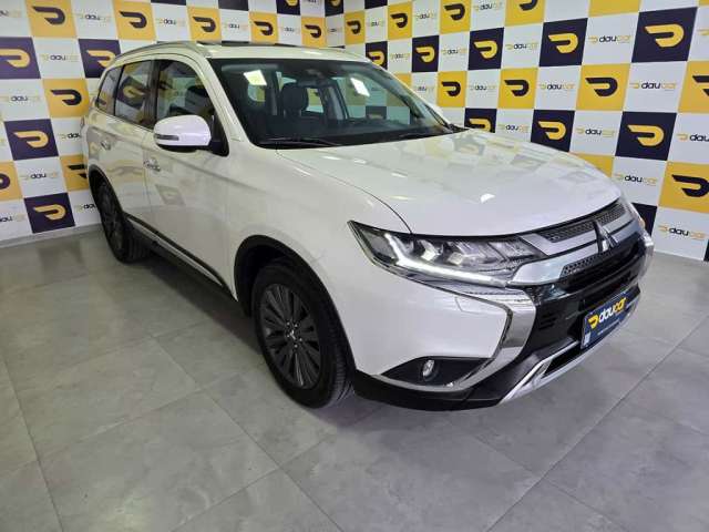 MITSUBISHI OUTLANDER HPE-S 2.2 Diesel 4x4 Aut.